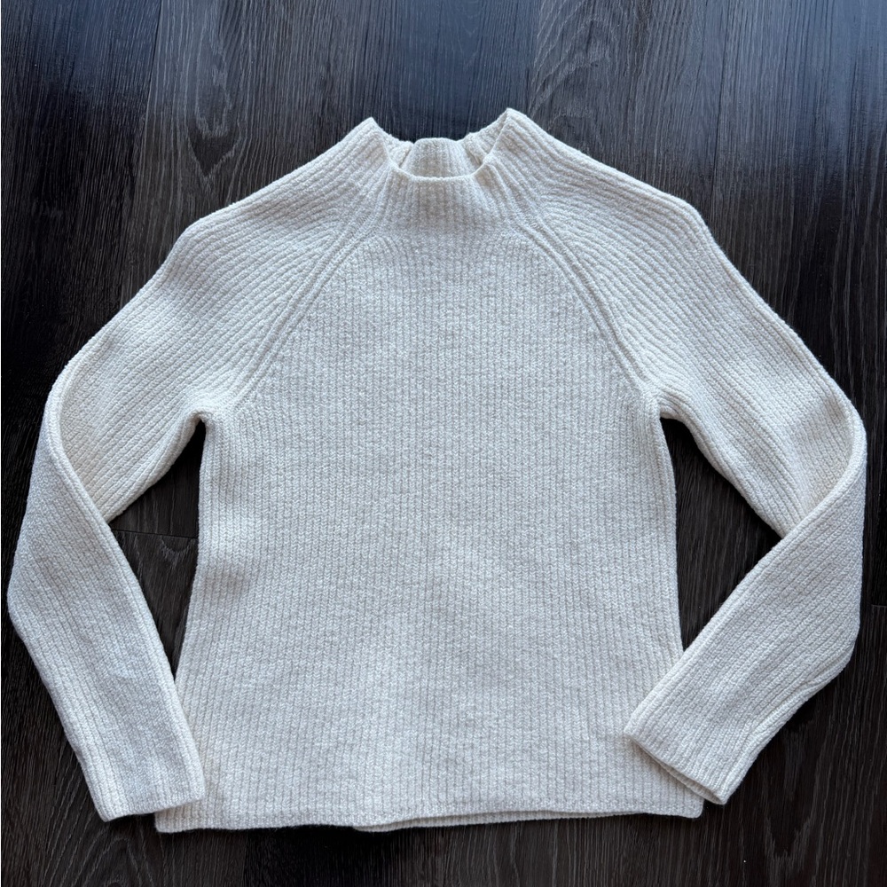 Lauren Ralph Lauren WOOL Mock neck sweater Women’s size medium